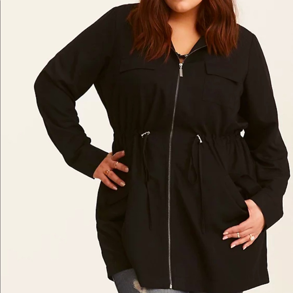 Torrid Anorak Jacket Cinched Waist Zip and Snaps Trench Style Size 1